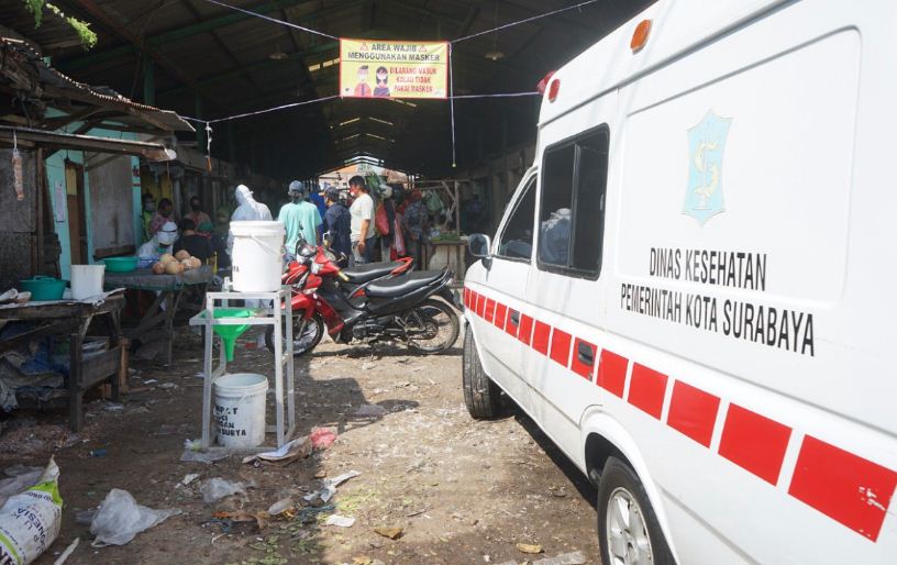 Kementerian Perdagangan surati pemda agar atur jarak pedagang di pasar tradisional untuk menggindari penutupan. (Ilustrasi/Foto Dok Pemkot Surabaya)