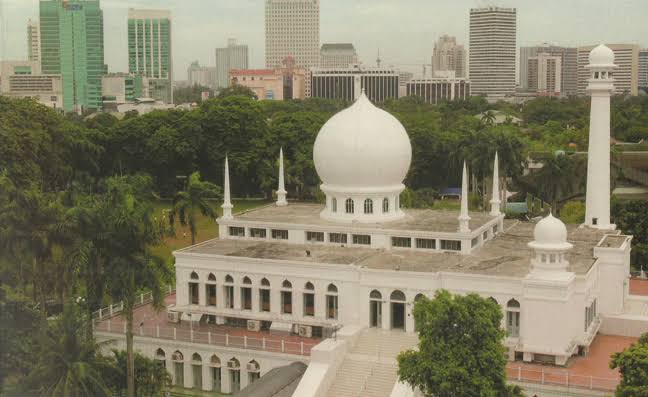 Masjid Al-Azhar Jakarta didirikan atas ikhtiar dan perjuangan Buya HAMKA. (Foto: Istimewa)