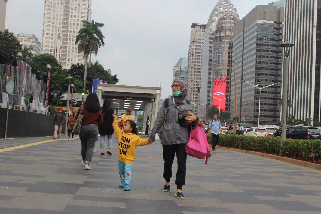 Potret  beberapa ruas jalan Jakarta terlihat sepi jelang akhir PSBB ke tiga yang berakhir ini Kamis 4 Juni 2020. ( Foto: Asmanu/Ngopibareng.id)