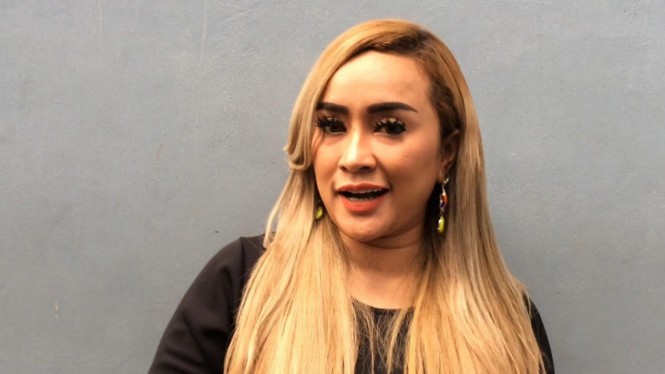 Lia Ladysta, mantan personel grup vokal dangdut, Trio Macan. (Foto: Instagram)