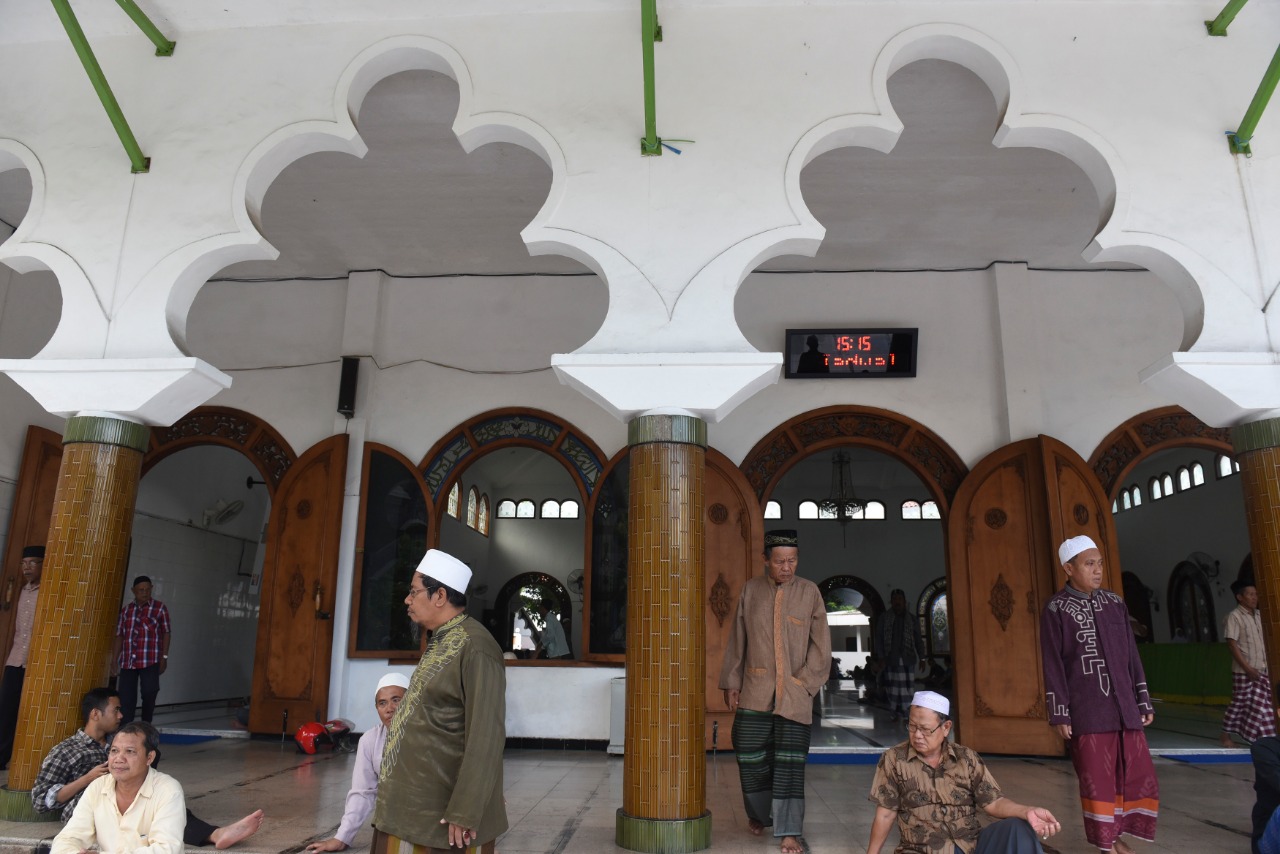 Suasana Masjid Rahmat Kembang Kuning Surabaya. (Foto: Istimewa)