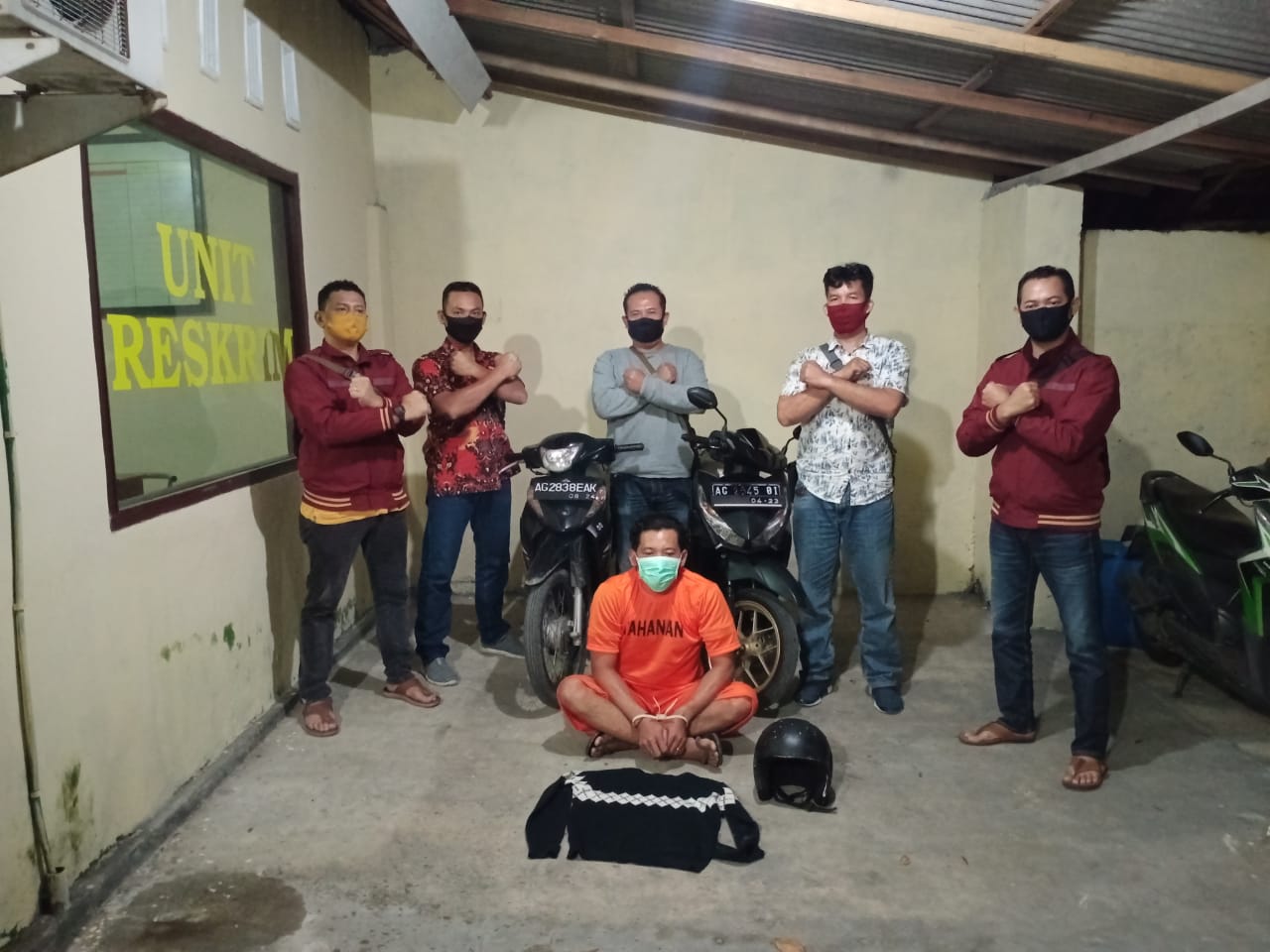 Oknum perangkat desa diamankan polisi dari Polsek Ngadiluwih karena curi motor. (Foto: Fendhy/Ngopibareng.id)