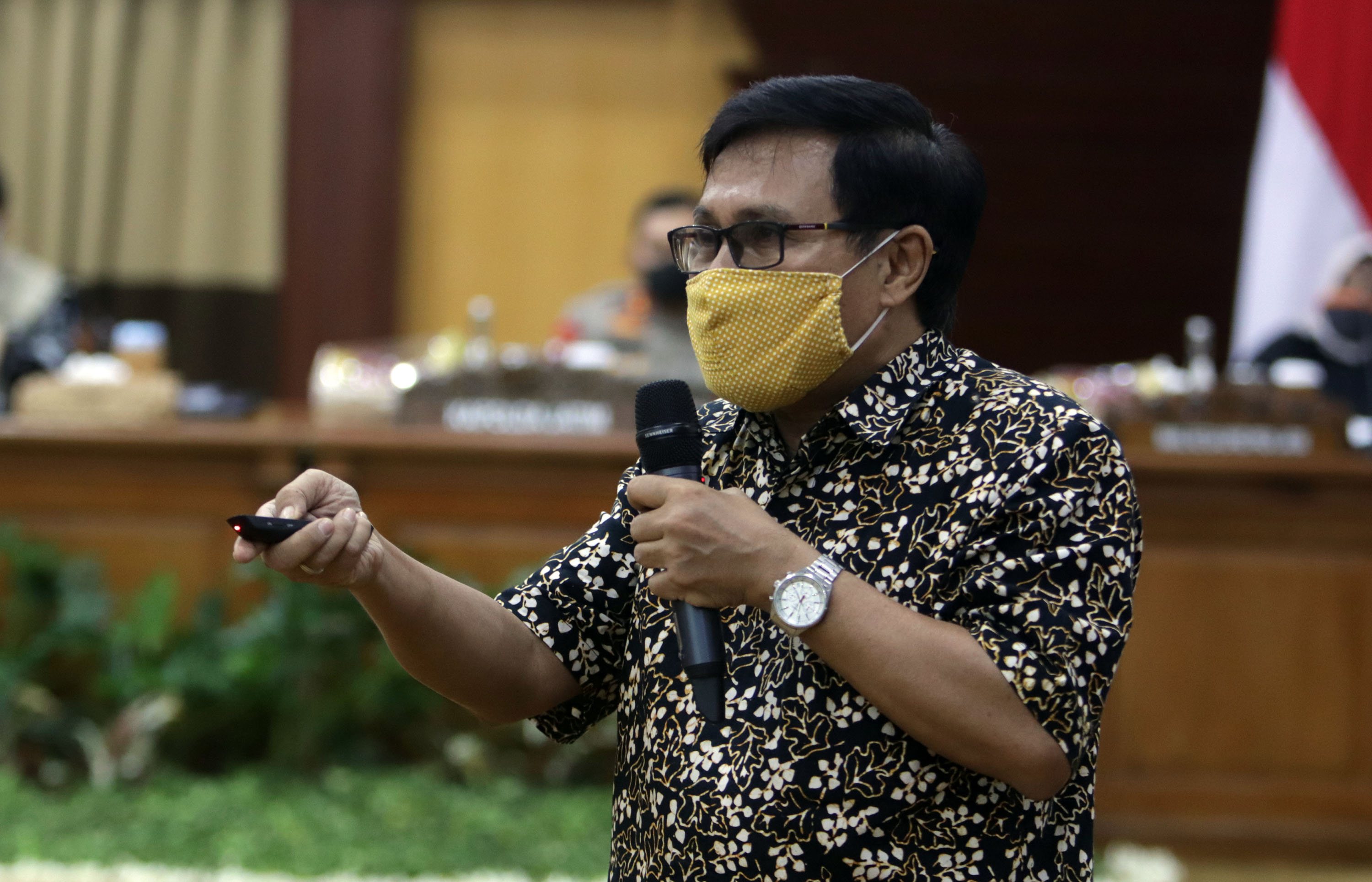 Pakar epidemologi Unair, Dr. Windhu Purnomo. (Foto: Fariz Yarbo/Ngopibareng.id)