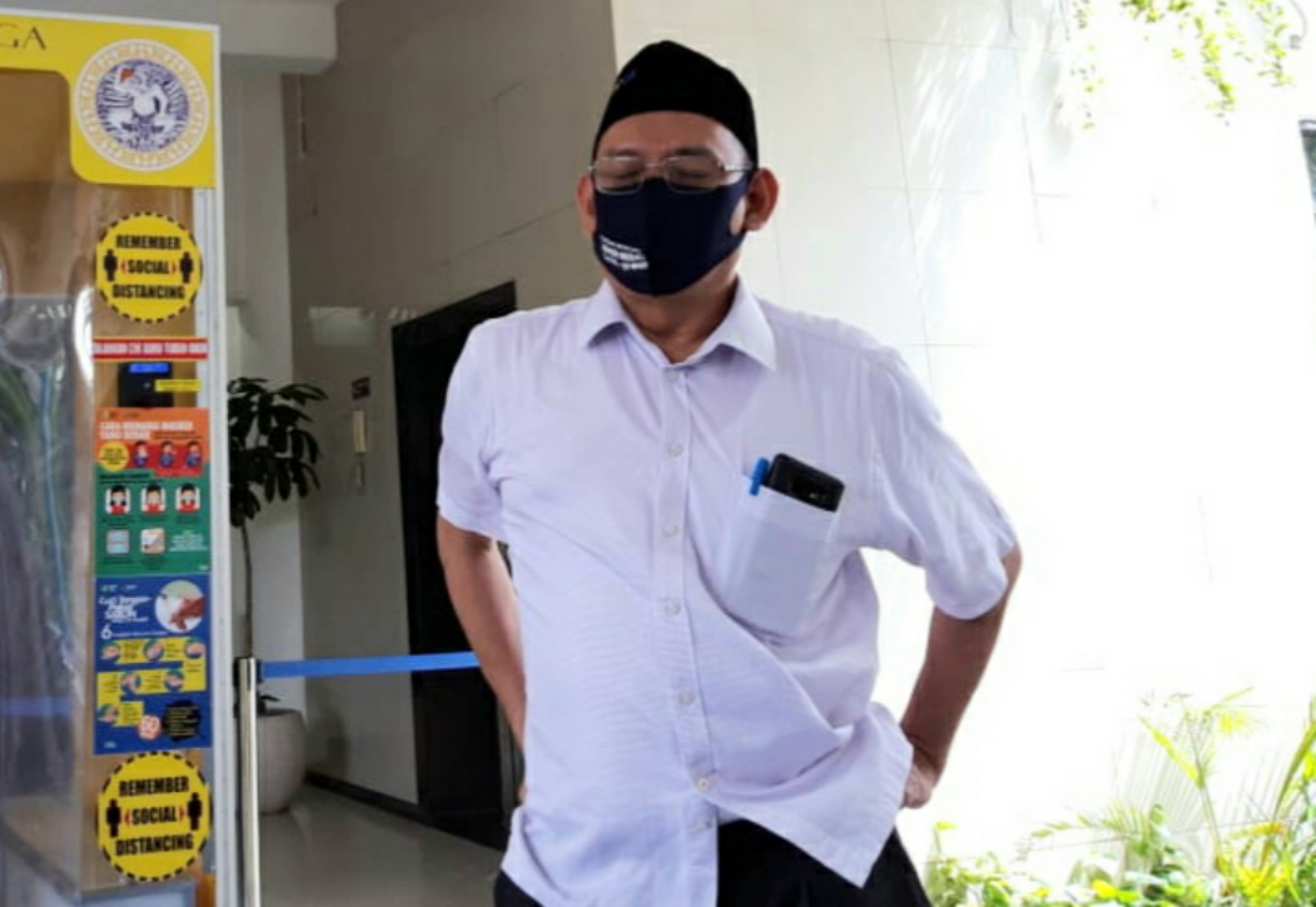 Rektor unair Prof Nasih saat ditemu di gedung rektorat Unair kampus c (Foto: Pita/Ngopibareng.id)