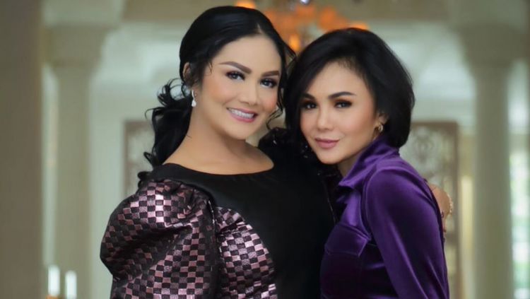 Yuni Shara dan sang adik, Krisdayanti. (Foto: Instagram)