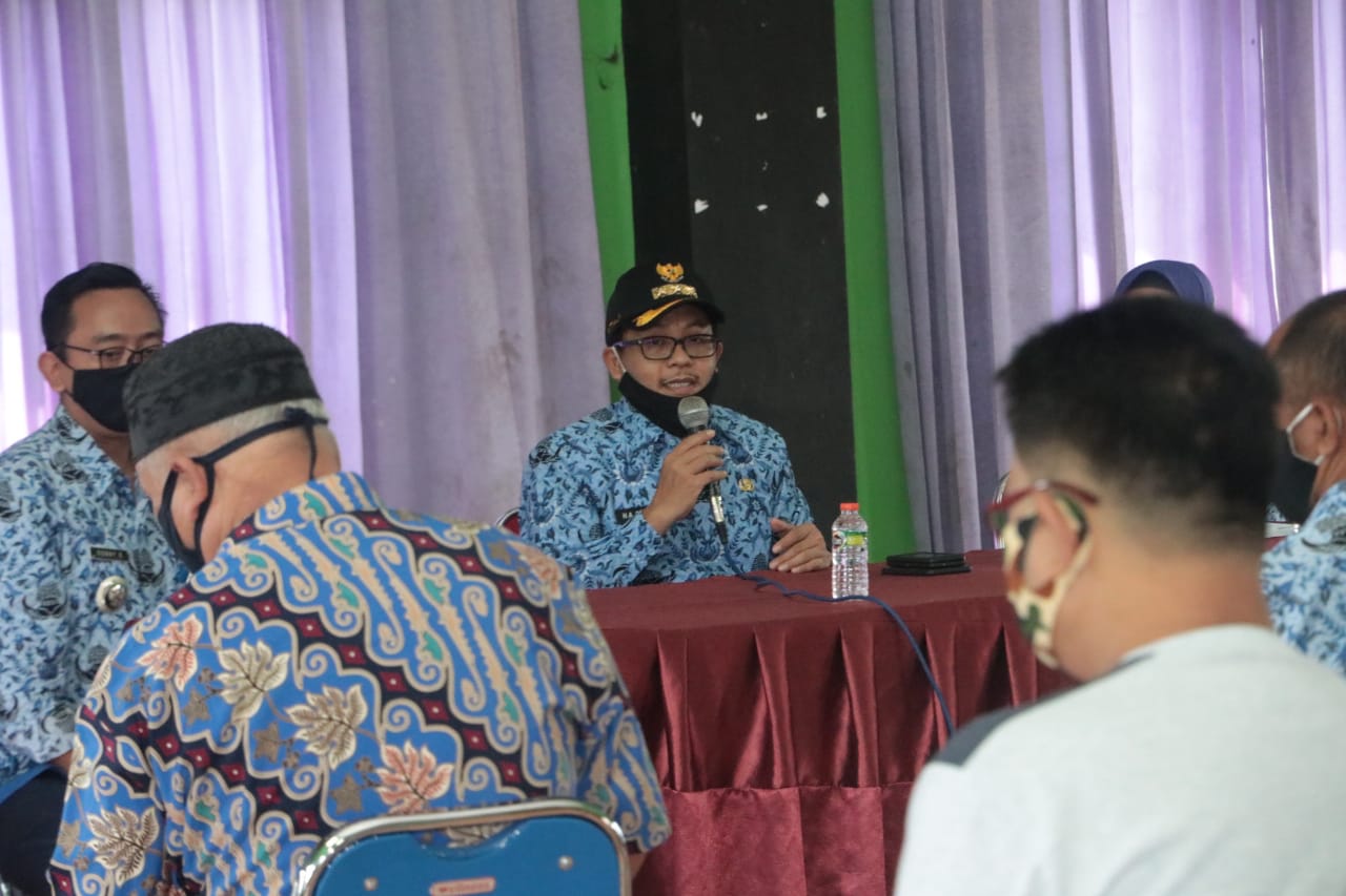 Walikota Malang, Sutiaji saat menggelar rakor bersama RW di Kelurahan Mergosono (Foto: istimewa)