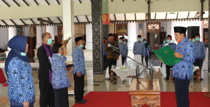 Pelantikan pejabat baru di Pasuruan. (Foto: Dok Humas)