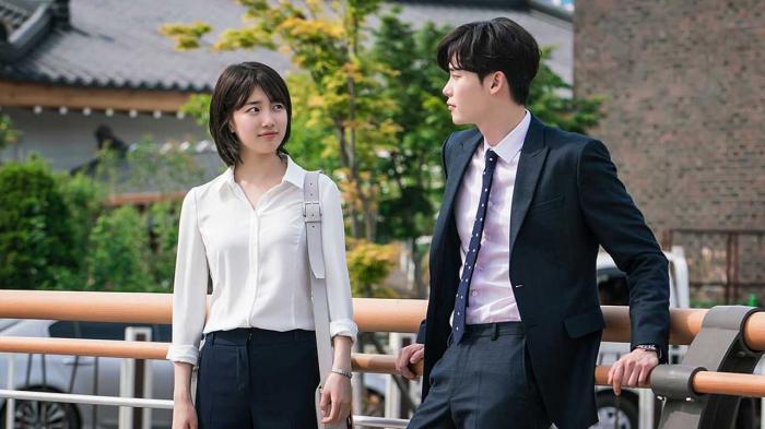 Salah satu adegan drama Korea (drakor) While You Were Sleeping. (Foto: Istimewa)