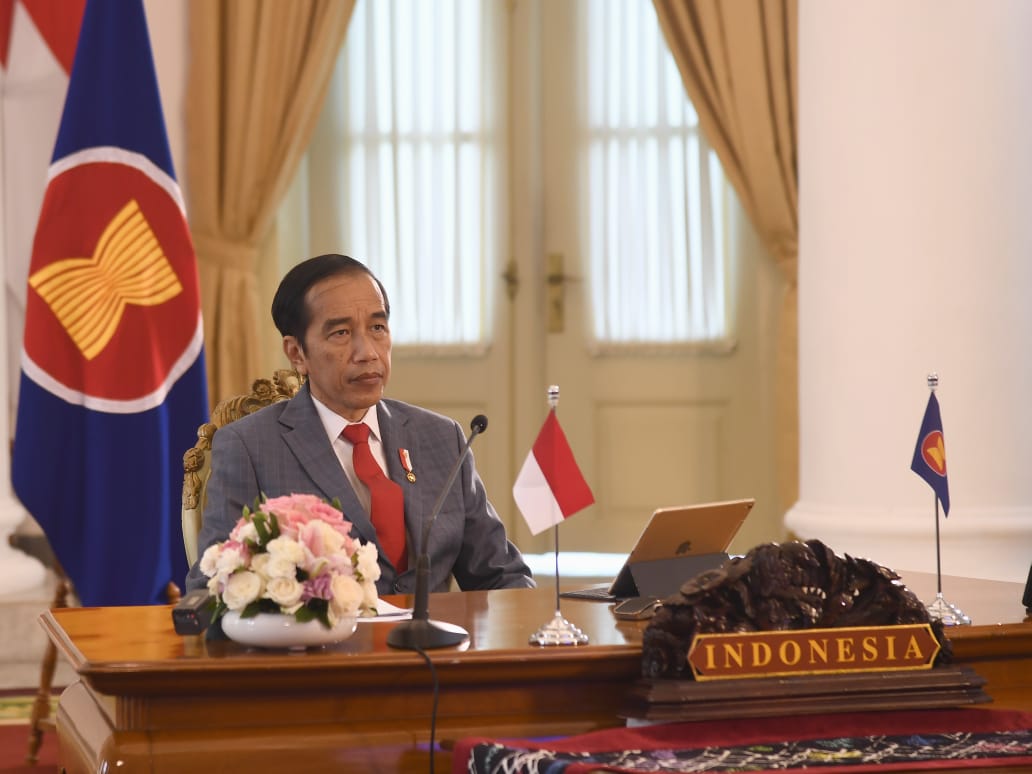 Presiden Joko Widodo berbicara dalam Forum KTT Asean secara vitural dari Istana Bogor. (Foto: Setpres).