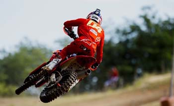 Dovizioso Latihan Motocros di Faenza, Italia. (Foto:Reuters)