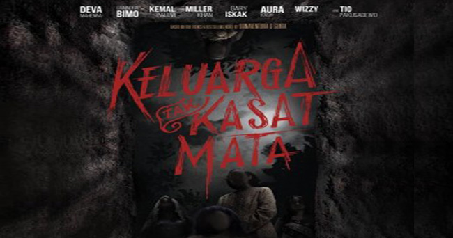 Poster film Keluarga Tak Kasat Mata. (Foto: Max Picture)