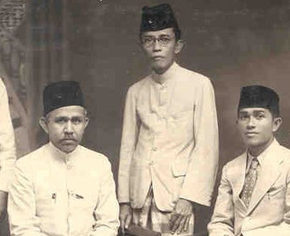 A Hassan Bandung (kiri), pimpinan Persis. (Foto: Istimewa)