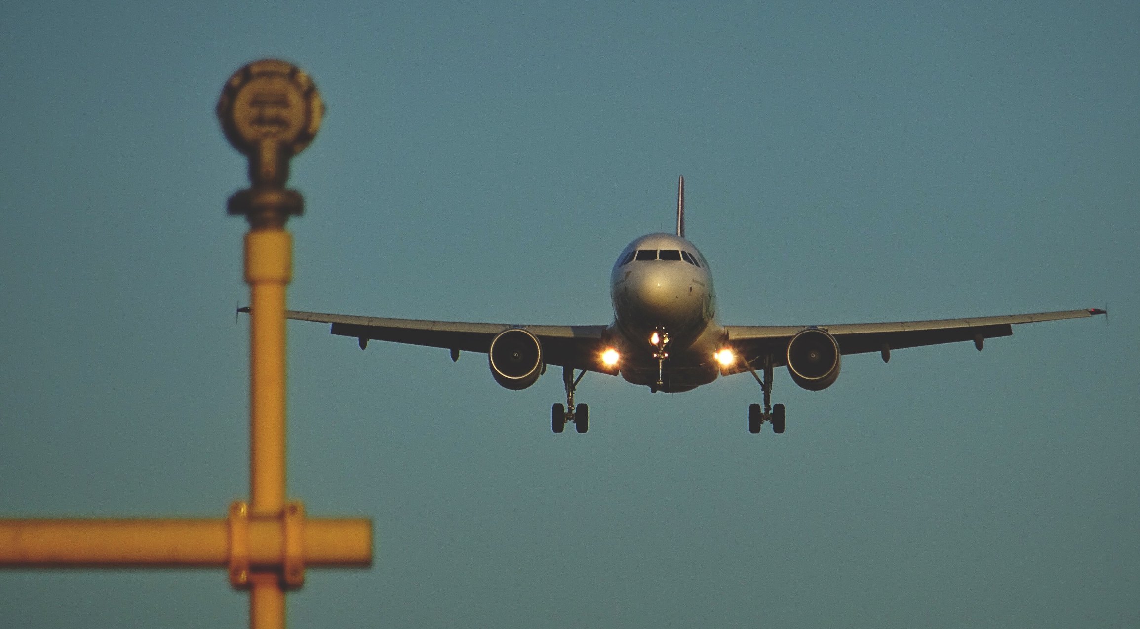 Maskapai Wings Air menerbangi Jember perdana di tengah pandemi. (Ilustrasi/Unsplash.com)