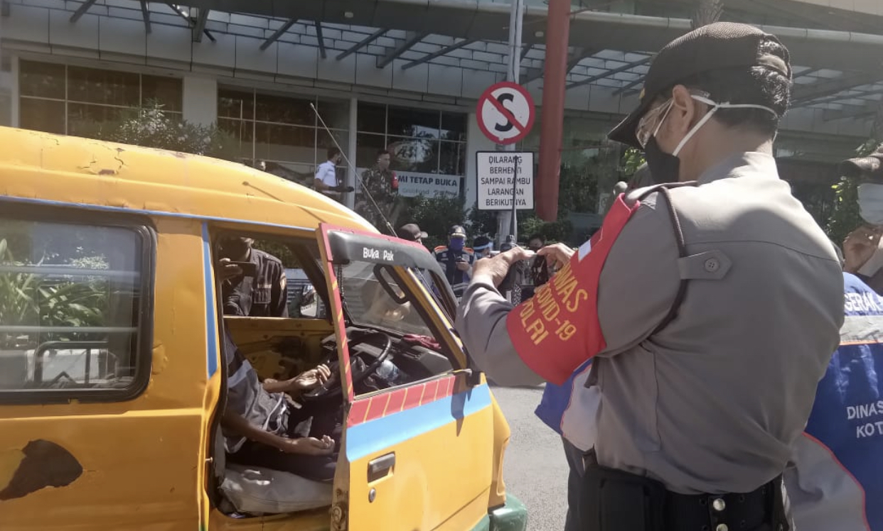 Kondisi jenazah saat diamankan Polsek Gayungan. (Foto: Dok. Polsek Gayungan)