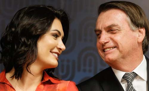 Presiden Brazil Jair Bolsonaro dan istrinya, Michelle. Setelah suaminya sembuh, kini giliran Ibu Negara Brazil dinyatakan positif corona. (Foto:IMDb)