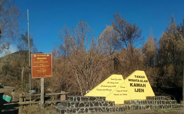 Frozen dew atau embun beku diperkirakan bisa terjadi di kawasan Gunung Ijen pada September mendatang (foto: Muh Hujaini/ngopibareng.id)