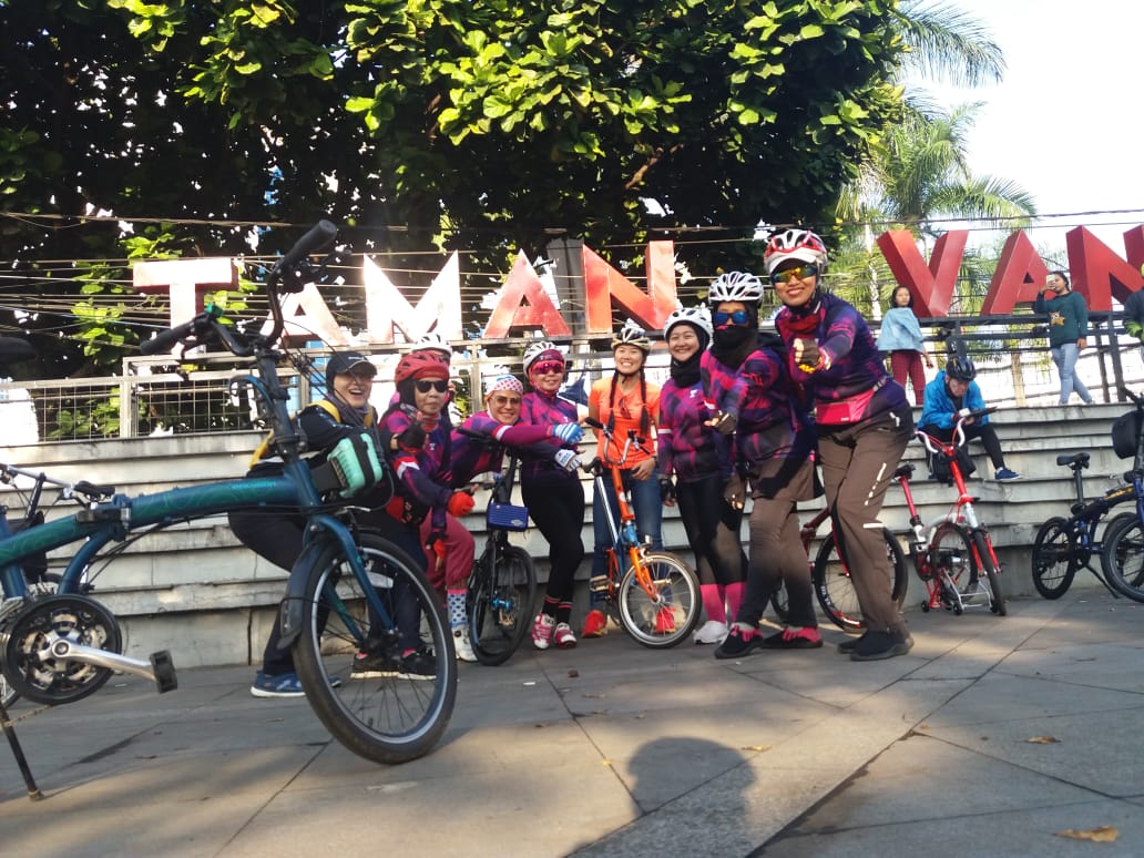 WCC Bandung pecinta Seli dalam gowes bersama di Taman Vanda. (Foto: Yudy Hananta)