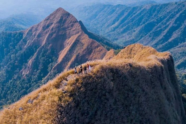 Gunung Piramid Bondowoso. (Foto: Facebook/Pariwisata Bondowoso)