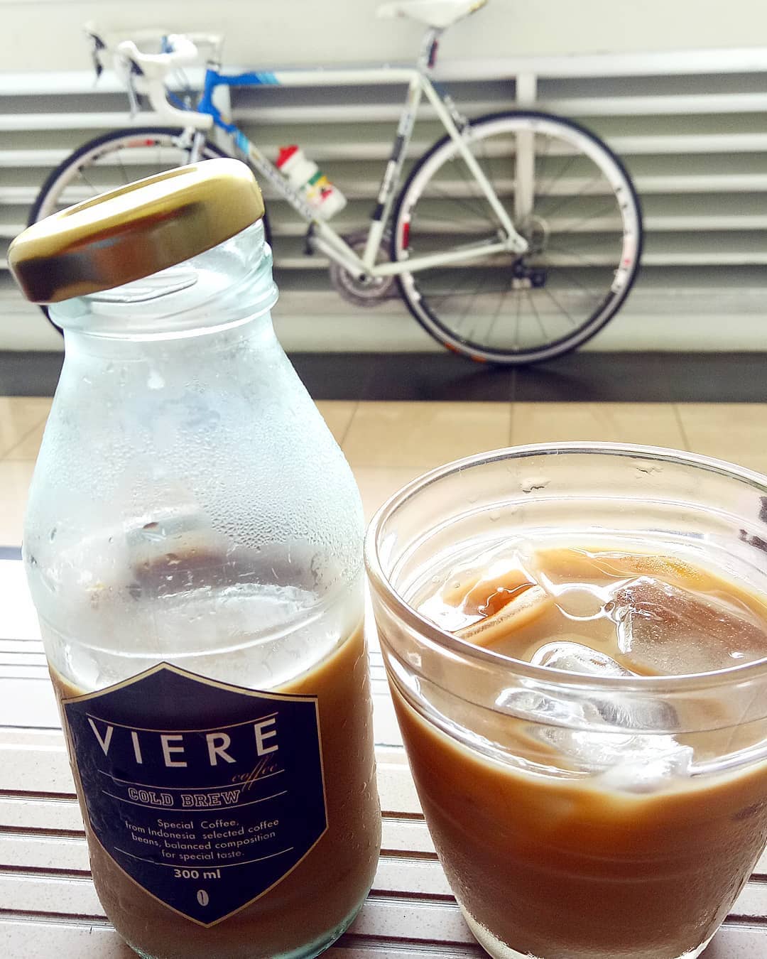 Viere cold brew diseduh dengan hati oleh Edhie Natallis. (Foto: Istimewa)