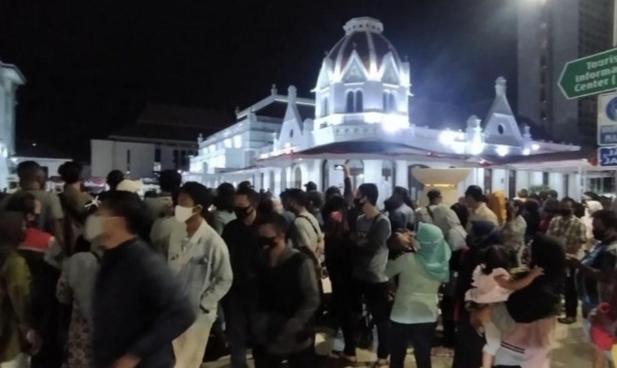 Pengunjung pagelaran seni di Balai Pemuda yang membludak. (Foto: Istimewa)