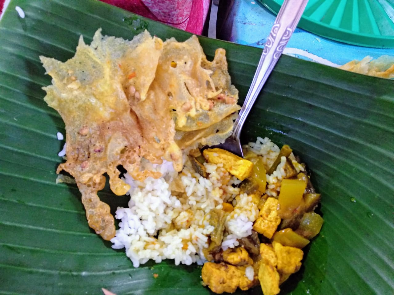 Seporsi nasi lodeh Mbah Ti di Desa Kayangan, Kecamatan Diwek, Kabupaten Jombang, Jawa Timur.  (Foto: M.Rizqi/Ngopibareng.id)