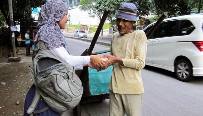 Kedermawanan selalu mendapat hikmah dalam hidup. (Foto: Istimewa)