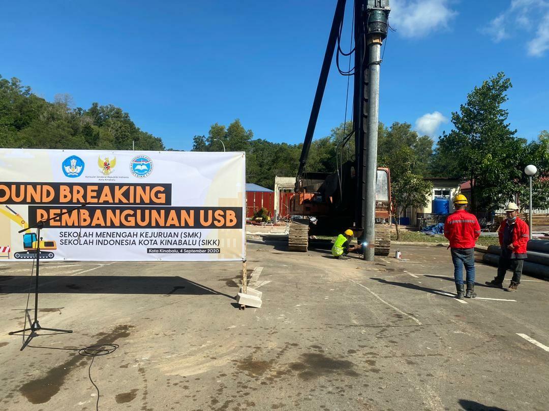 Ground breaking pembangunan unit sekolah baru (USB) SMK Sekolah Indonesia Kota Kinabalu (SIKK) di Sabah, Malaysia. (Foto:Kemendikbud)