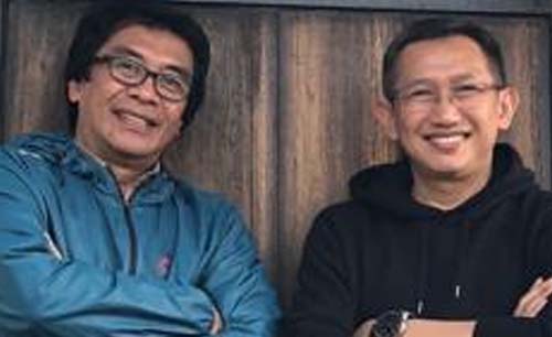 Kyai Muqit Arif (kiri), bersama Eep Saefulloh Fatah, penulis. (Foto:istimewa)