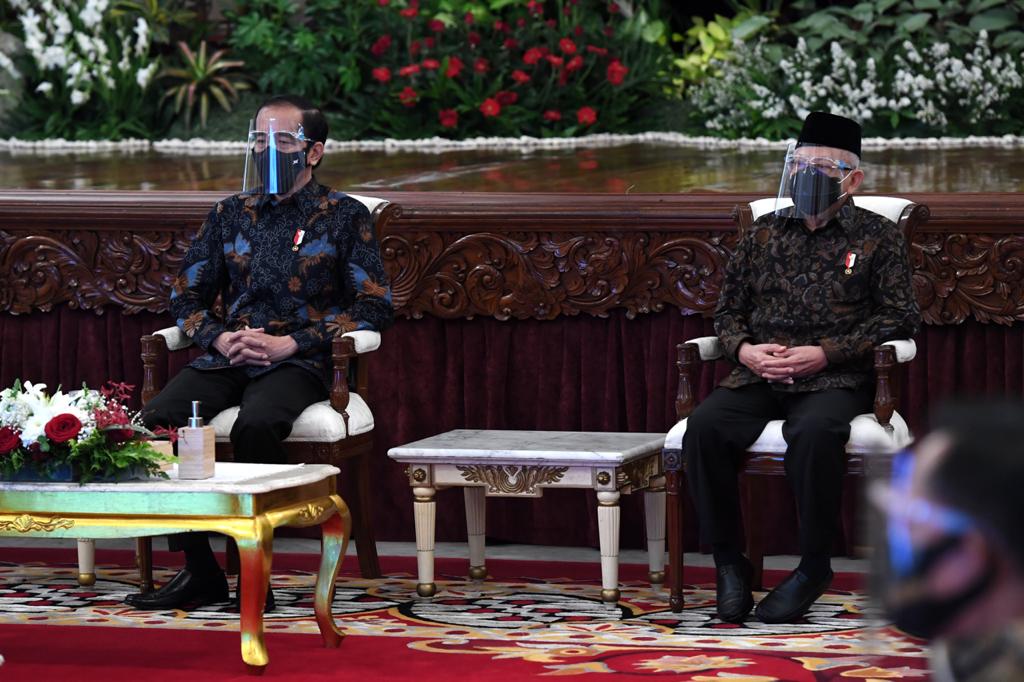 Presiden dan Wakil Presiden hadiri acara Kick Off Meeting Pemeriksaan Atas Pengelolaan dan Tanggung Jawab Keuangan Negara di Istana Negara. (Foto: Setpres ).