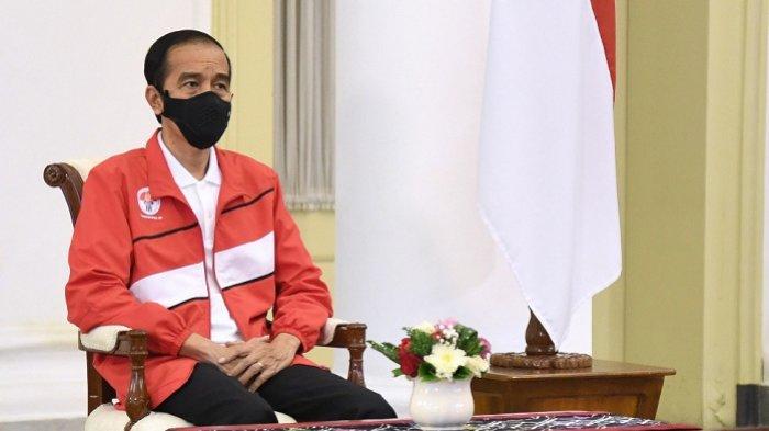 Presiden Joko Widodo pada puncak peringatan hari Olah Raga Nasional ke-37 di Jakarta. (Foto:  Setpres)