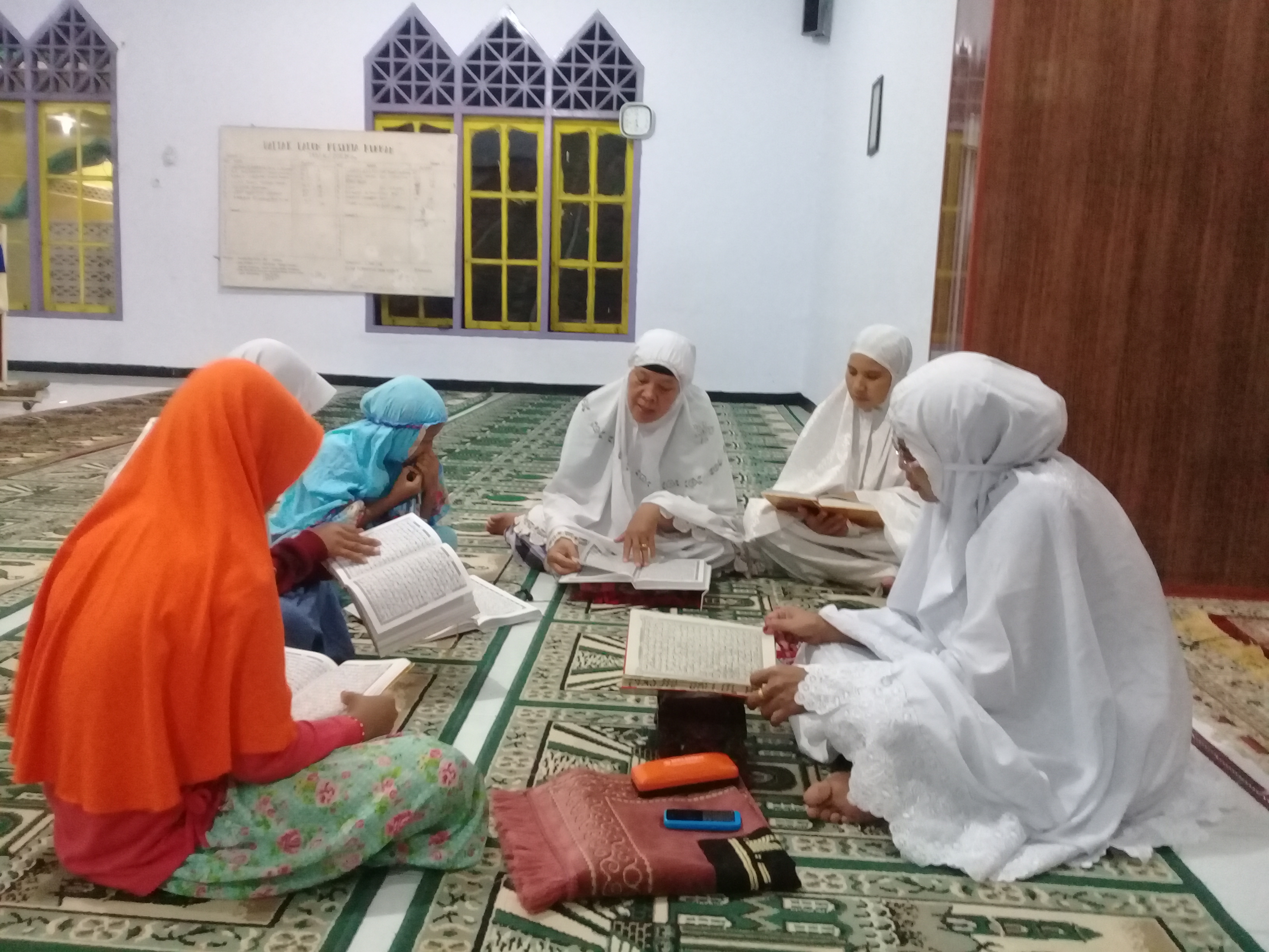 Mengaji Al-Quran sebagai jalan melahirkan Generasi Qurani. (Foto: Istimewa)