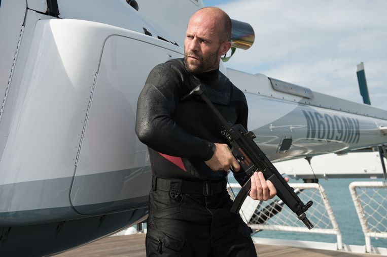 Aksi aktor Jason Statham di film Mechanic: Resurrection. (Foto: YouTube)