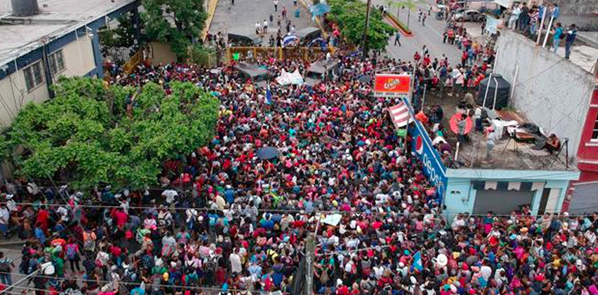 Gelombang pengungsi warga Honduras melewati Guatemala. (Foto: deutsche welle)