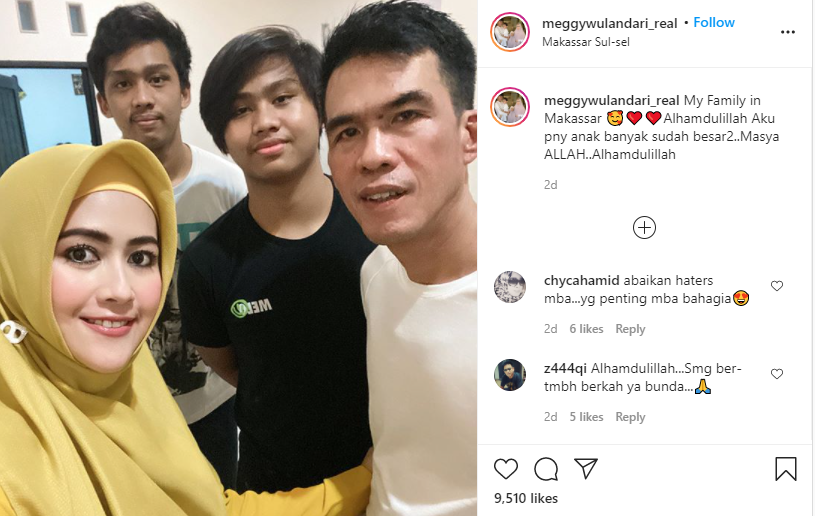 Meggy Wulandari bersama suami baru, Haji Muhammad dan kedua anaknya. (Foto: Instagram)