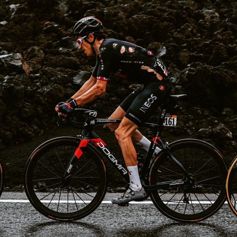Geraint Thomas akhirnya out dari Giro d'Italia.