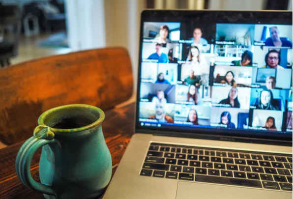 Google Meet rilis fitur Breakout Room untuk pengguna G Suite Enterprise for Education. (Ilustrasi/unsplash.com)