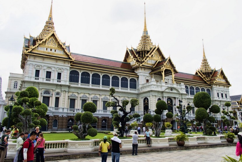 Suasana di kota Bangkok, terdapat masjid tua. (Foto: Istimewa)