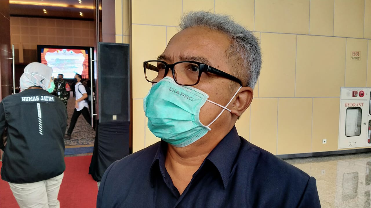 Kepala Dinas Ketenagakerjaan dan Transmigrasi Jatim, HImawan Estu Bagijo. (Foto: Fariz Yarbo/Ngopibareng.id)