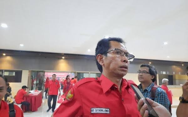 Ketua DPC PDI Perjuangan Kota Surabaya Adi Sutarwijono. (Foto: Alief sambogo/ngopibareng.id)