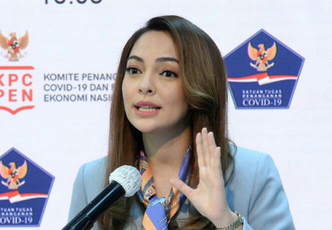 Juru bicara Satgas Covid-19 dr Reisa Broto Asmoro saat memberi keterangan pers perkembangan penanganan pandemi Covid-19 di Kantor Presiden. (Foto: Setpres)