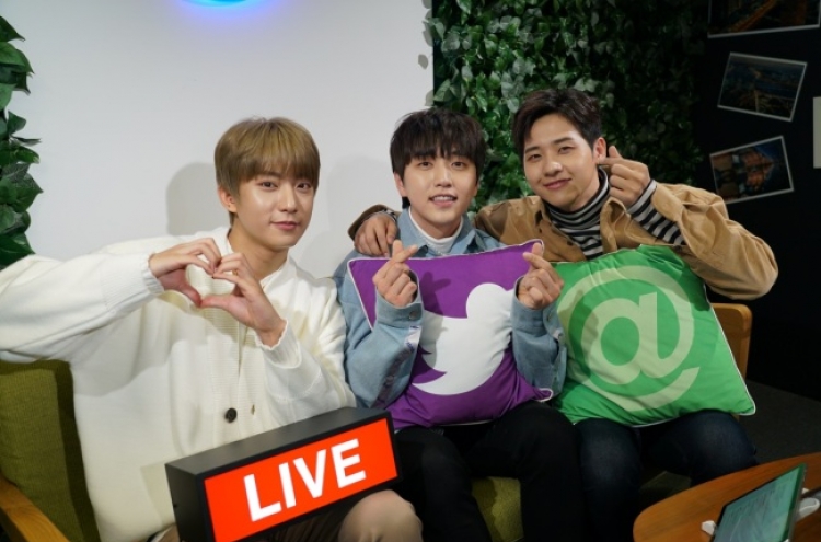 B1A4 comeback dengan lagu andalan berjudul Like A Movie. (Foto: Naver)