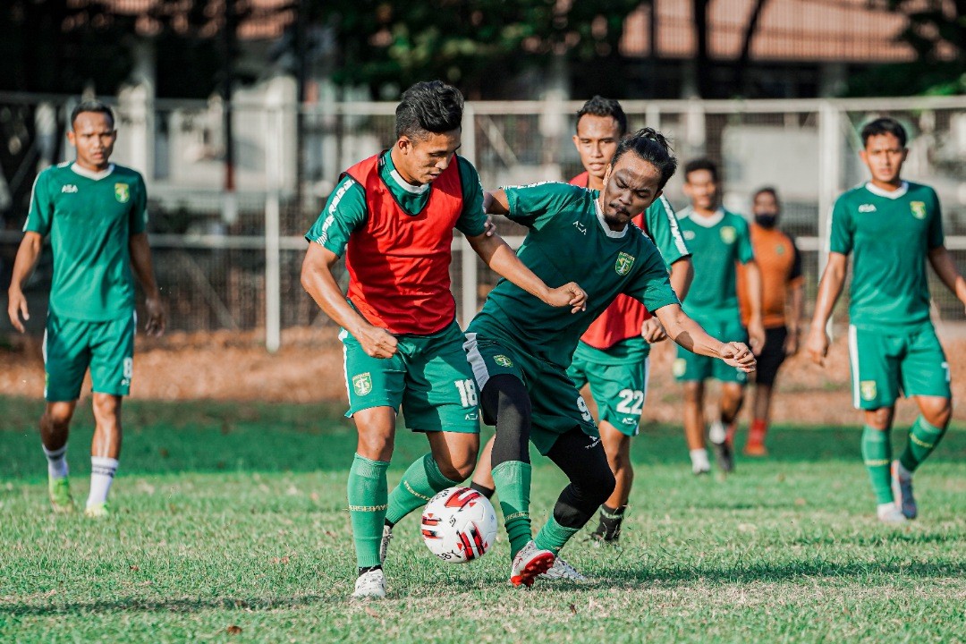 Latihan Persebaya Surabaya. (Foto: Persebaya.id)