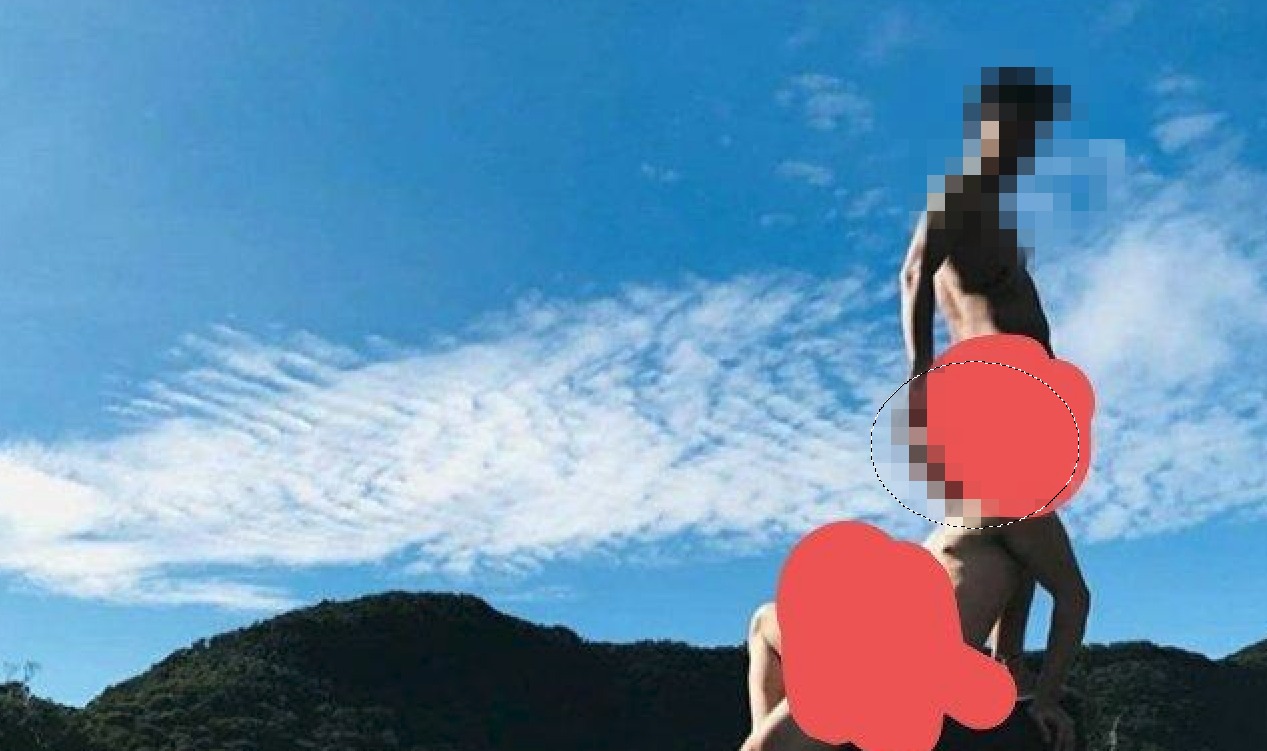 Foto nudism yang diklaim sebagai bagian dari riset. (Foto: Istimewa)