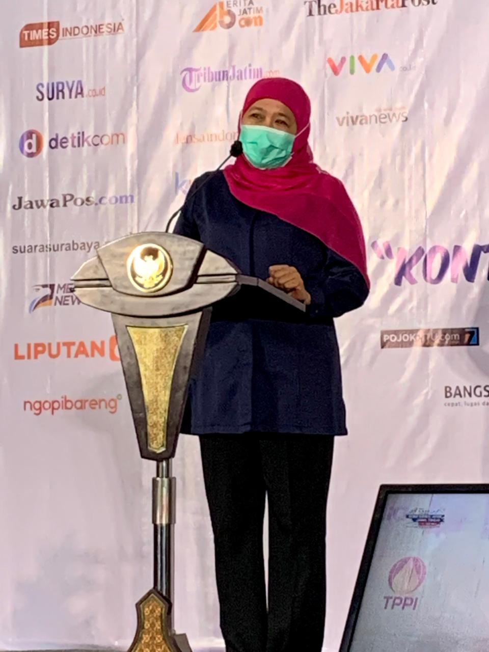 Gubernur Jawa Timur Khofifah Indar Parawansa membuka Konferensi Wilayah (Konferwil) Asosiasi Media Siber Indonesia Jawa Timur (AMSI Jatim) ke-2 Tahun 2020 di Kota Batu, Malang, Sabtu 24 Oktober 2020. (Foto: Dok. AMSI)