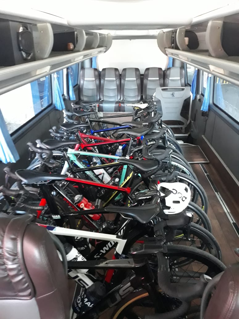 Roy Lukito owner PO Kalisari sampai rela memodifikasi busnya agar bisa menampung 25 sepeda dan 25 orang. (Foto: Istimewa)