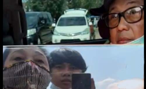 Raja Solo Paku Buwono XIII (kanan), ketika didamprat seorang perempuan yang diduga Gusti Mung (bayangan di kaca mobil). (Foto:Istimewa) 