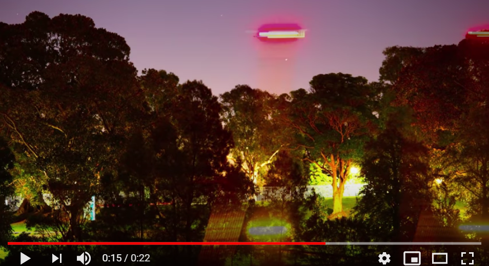 Tangkapan layar dari video penampakan UFO milik Russell Crowe. (Youtube)