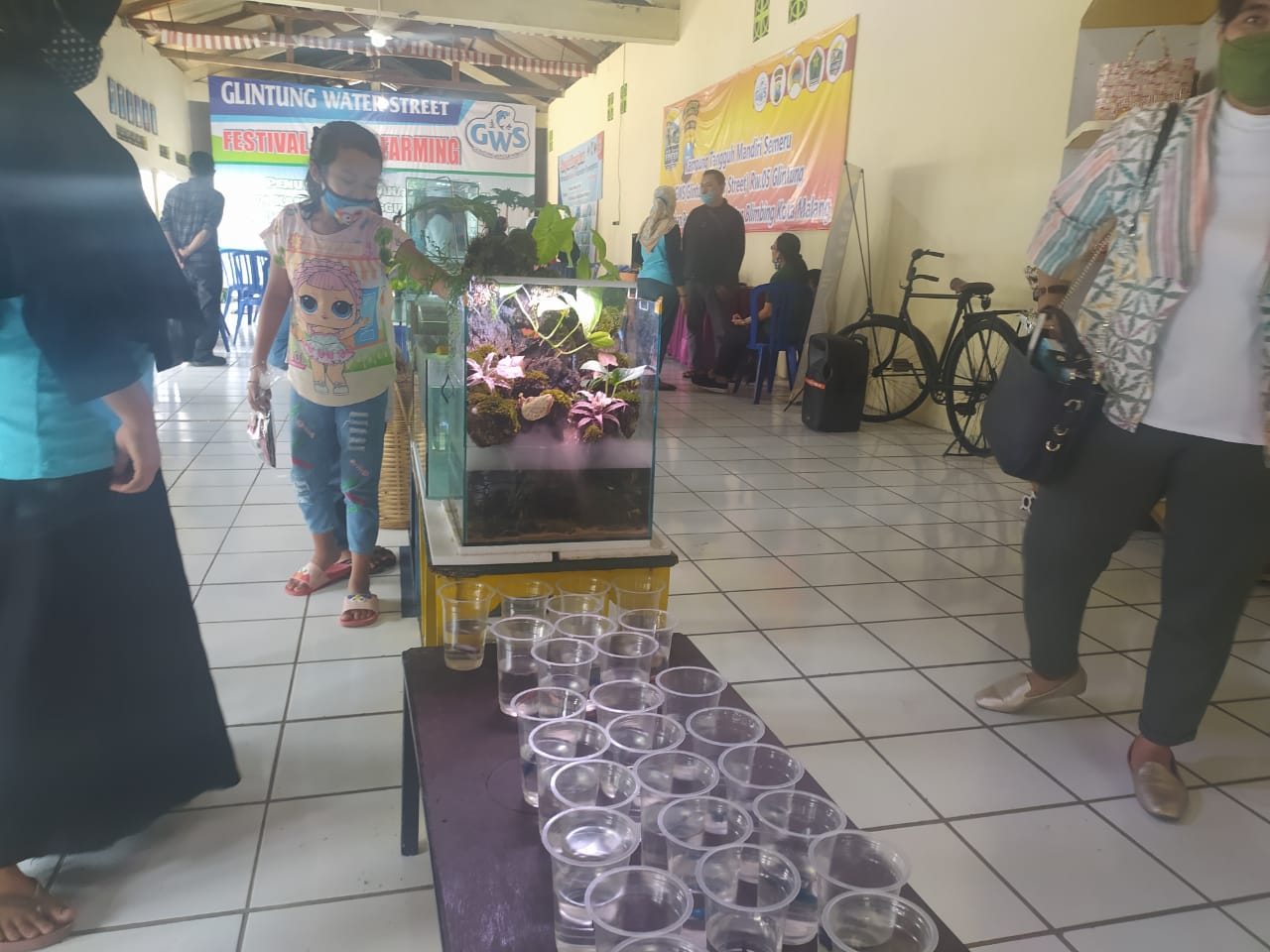 Pameran hasil budidaya warga Kampung Glintung, Blimbing, Kota Malang berupa aneka sayuran hingga cupang hias (Foto: istimewa)