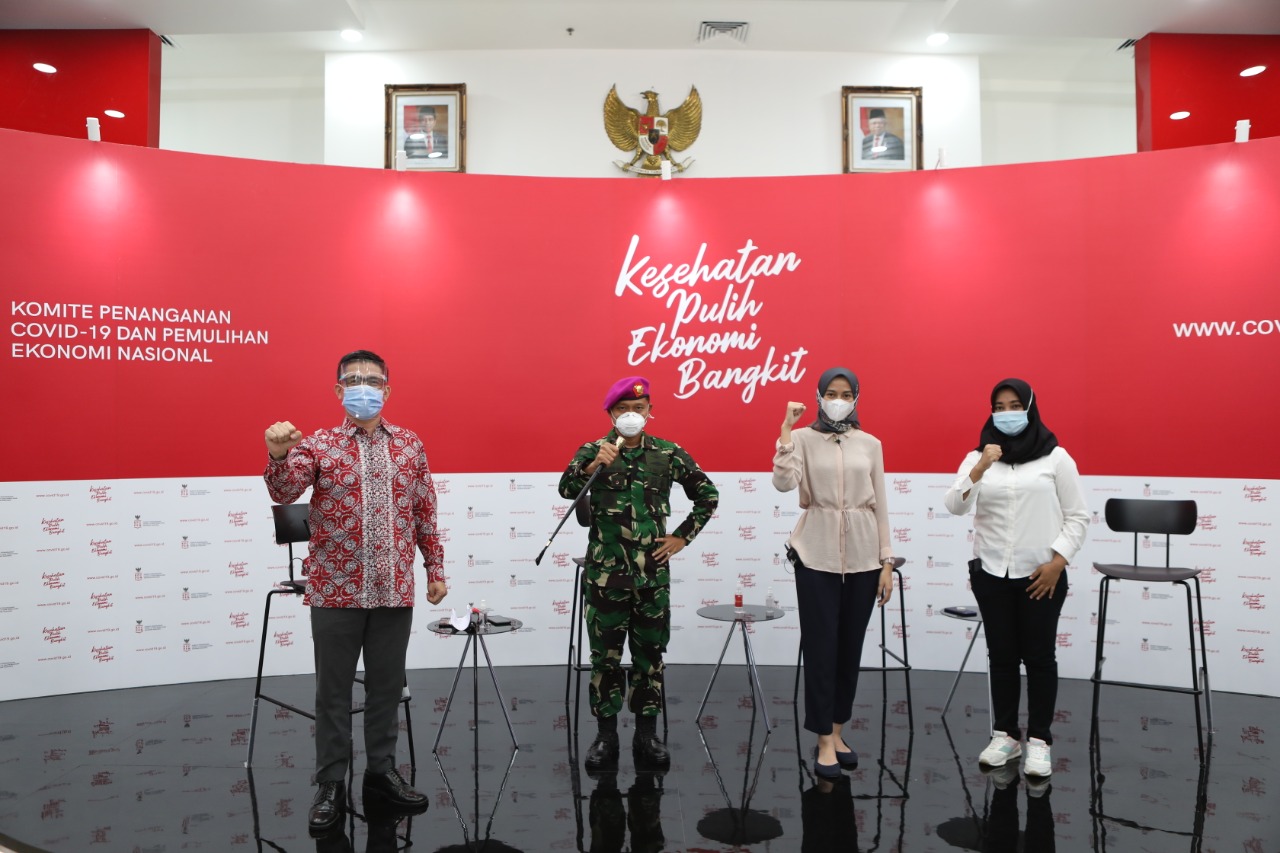 Para narasumber yang berbicara dalam dialog “Berjuang dan Berbakti Menyembuhkan Negeri dari Pandemi”, Selasa 10 November 2020. (Foto: KPCPEN)