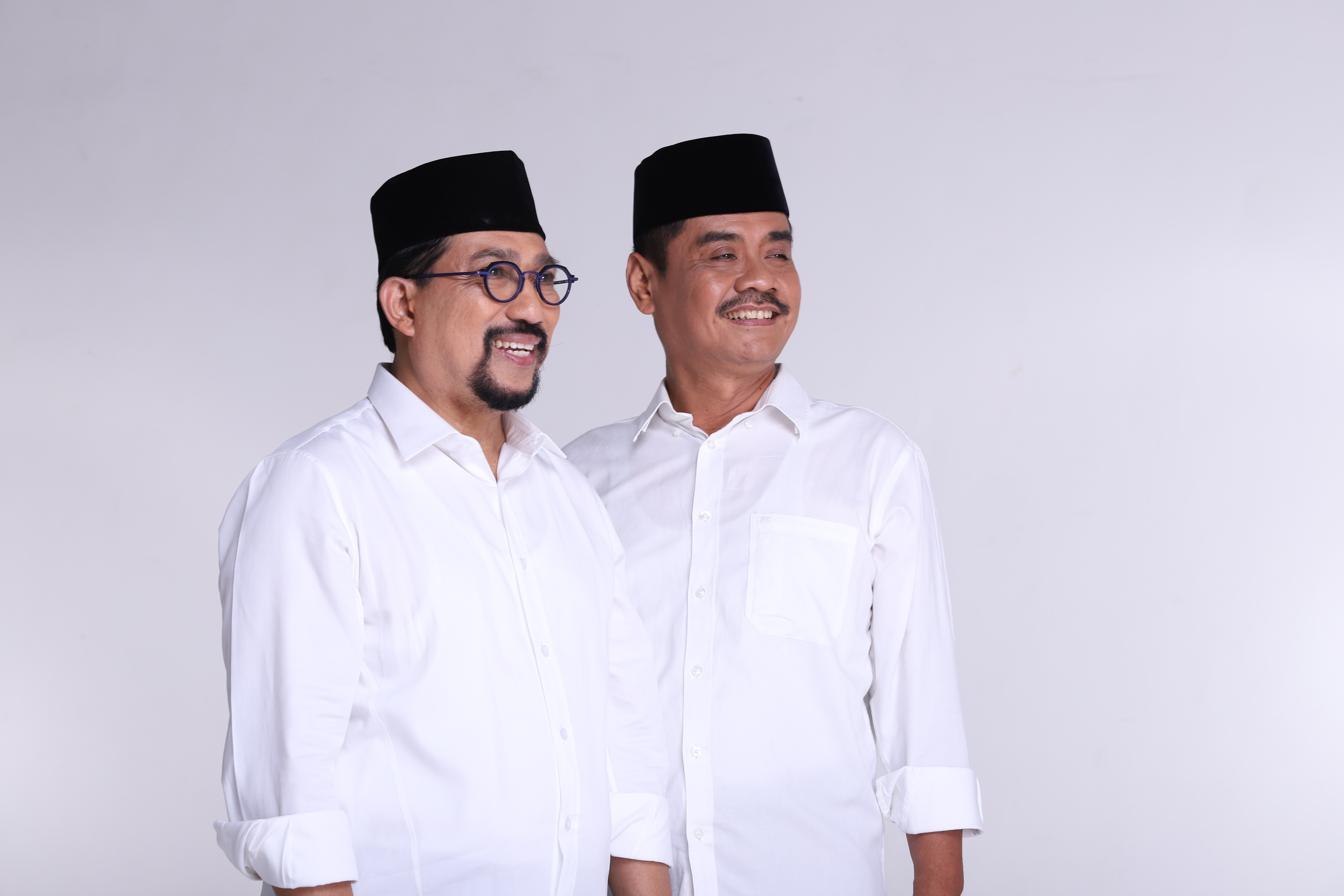 Paslon nomor urut dua, Machfud Arifin-Mujiaman. (Foto: MA Center)